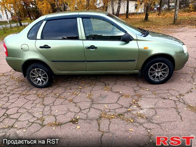 Зеленый ВАЗ Kalina, объемом двигателя 1.6 л и пробегом 294 тыс. км за 2200 $, фото 2 на Automoto.ua