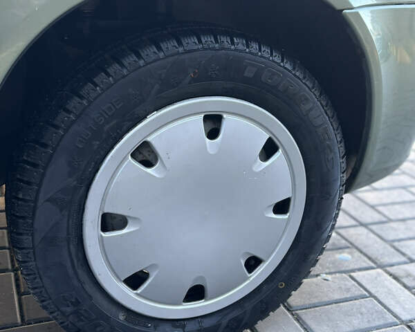 Зеленый ВАЗ Калина, объемом двигателя 1.6 л и пробегом 51 тыс. км за 3850 $, фото 4 на Automoto.ua