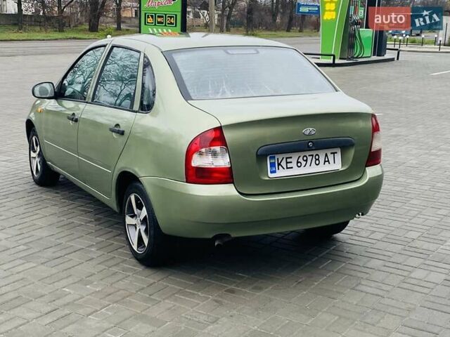 Зеленый ВАЗ Калина, объемом двигателя 1.6 л и пробегом 171 тыс. км за 1750 $, фото 5 на Automoto.ua