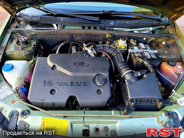 Зеленый ВАЗ Kalina, объемом двигателя 1.4 л и пробегом 180 тыс. км за 2700 $, фото 10 на Automoto.ua