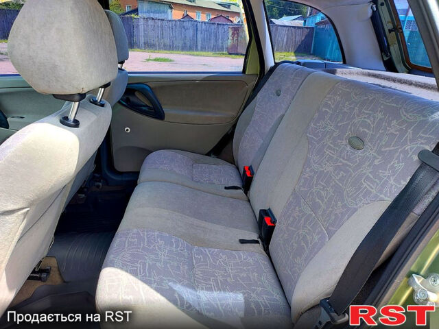 Зеленый ВАЗ Kalina, объемом двигателя 1.4 л и пробегом 180 тыс. км за 2700 $, фото 8 на Automoto.ua