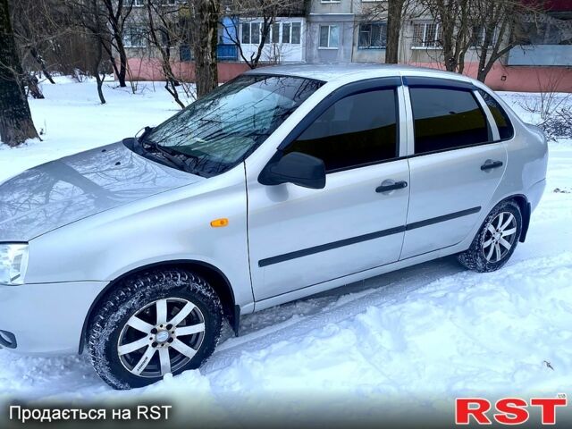 Серый ВАЗ Lada Kalina, объемом двигателя 1.4 л и пробегом 107 тыс. км за 3500 $, фото 7 на Automoto.ua