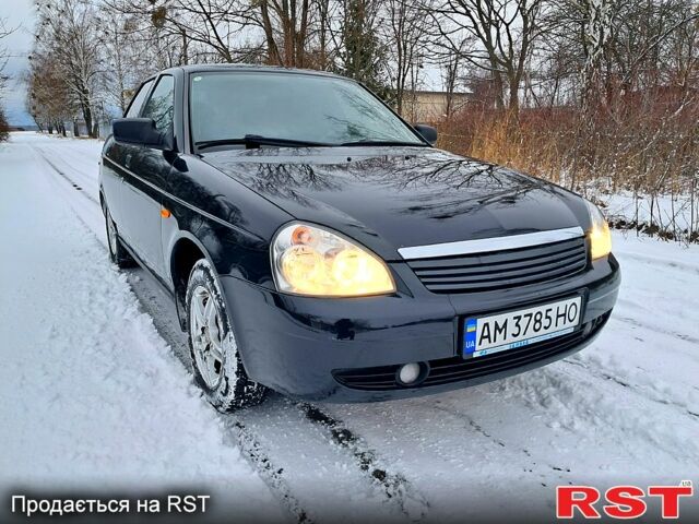 Черный ВАЗ Lada Priora, объемом двигателя 1.6 л и пробегом 100 тыс. км за 3100 $, фото 3 на Automoto.ua