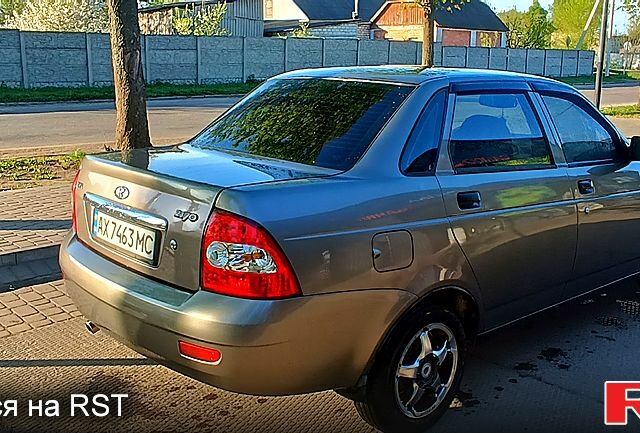 Коричневый ВАЗ Lada Priora, объемом двигателя 1.6 л и пробегом 195 тыс. км за 3000 $, фото 2 на Automoto.ua