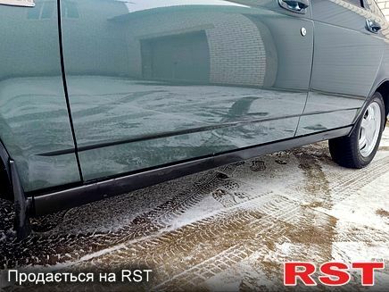 ВАЗ Lada Priora, объемом двигателя 1.6 л и пробегом 80 тыс. км за 4600 $, фото 3 на Automoto.ua