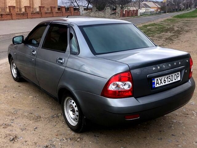 Серый ВАЗ Lada Priora, объемом двигателя 1.6 л и пробегом 110 тыс. км за 3700 $, фото 8 на Automoto.ua