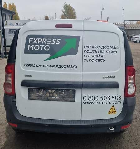 ВАЗ Largus 2017 в Киеве на Automoto.ua Белый ВАЗ Largus, объемом двигателя 1.6 л и пробегом 140 тыс. км за 4500 $, фото 2 на Automoto.ua