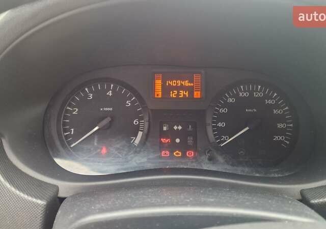 ВАЗ Largus 2017 в Киеве на Automoto.ua Белый ВАЗ Largus, объемом двигателя 1.6 л и пробегом 140 тыс. км за 4500 $, фото 8 на Automoto.ua