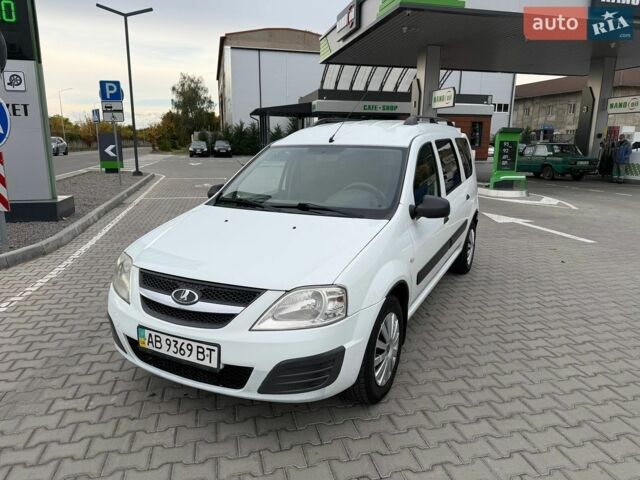 Білий ВАЗ Largus, об'ємом двигуна 1.6 л та пробігом 182 тис. км за 4350 $, фото 9 на Automoto.ua