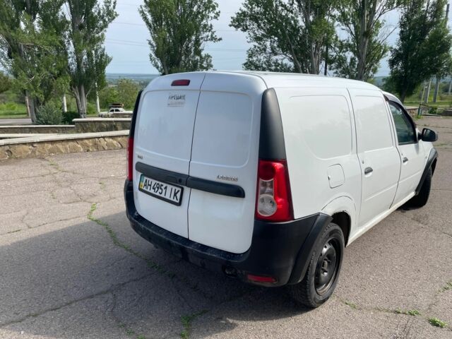 Белый ВАЗ Largus, объемом двигателя 1.6 л и пробегом 290 тыс. км за 2300 $, фото 6 на Automoto.ua
