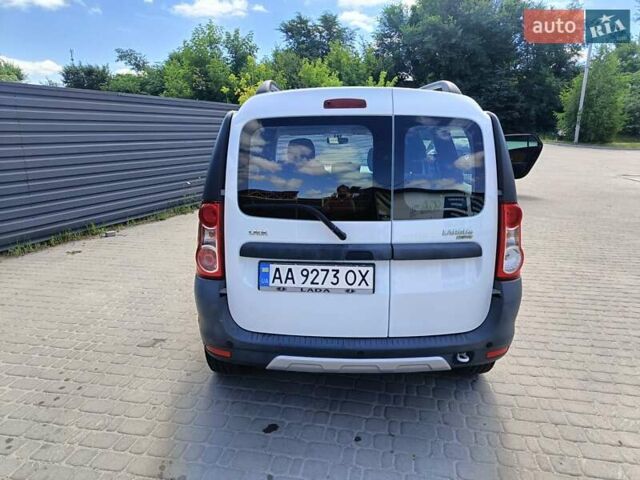 Белый ВАЗ Largus, объемом двигателя 1.6 л и пробегом 139 тыс. км за 6300 $, фото 6 на Automoto.ua