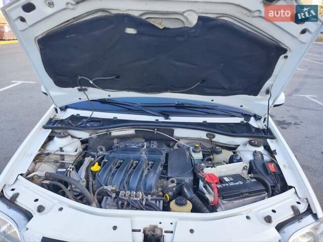 Білий ВАЗ Largus, об'ємом двигуна 1.6 л та пробігом 192 тис. км за 7700 $, фото 23 на Automoto.ua