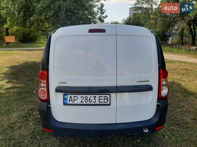 Белый ВАЗ Largus, объемом двигателя 1.6 л и пробегом 159 тыс. км за 3900 $, фото 4 на Automoto.ua