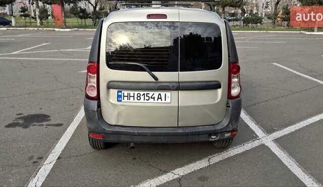 Бежевый ВАЗ Largus, объемом двигателя 1.6 л и пробегом 366 тыс. км за 3300 $, фото 4 на Automoto.ua