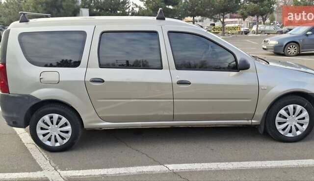 Бежевый ВАЗ Largus, объемом двигателя 1.6 л и пробегом 366 тыс. км за 3300 $, фото 5 на Automoto.ua