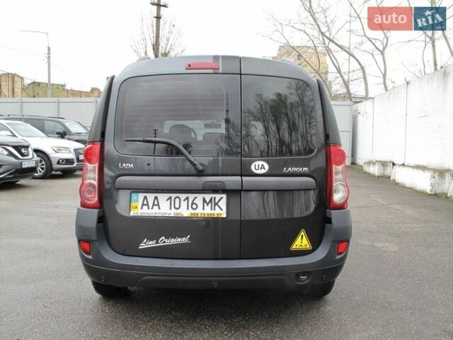Черный ВАЗ Largus, объемом двигателя 1.6 л и пробегом 157 тыс. км за 5900 $, фото 13 на Automoto.ua