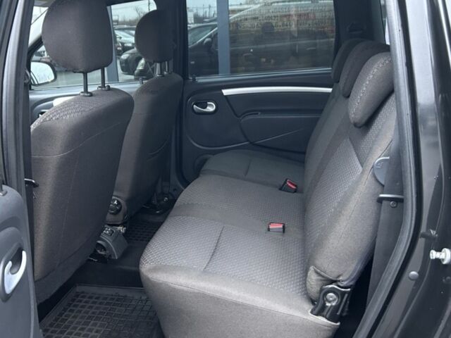 Черный ВАЗ Largus, объемом двигателя 1.6 л и пробегом 157 тыс. км за 6499 $, фото 5 на Automoto.ua