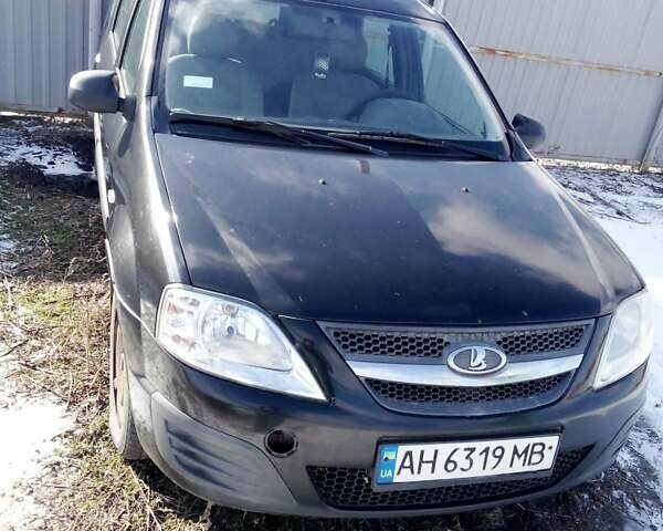 Чорний ВАЗ Largus, об'ємом двигуна 1.6 л та пробігом 45 тис. км за 2500 $, фото 1 на Automoto.ua