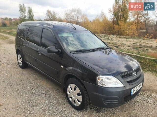 Чорний ВАЗ Largus, об'ємом двигуна 1.6 л та пробігом 166 тис. км за 3800 $, фото 8 на Automoto.ua