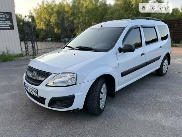 ВАЗ Largus, объемом двигателя 1.6 л и пробегом 184 тыс. км за 5500 $, фото 1 на Automoto.ua