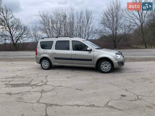 ВАЗ Largus, объемом двигателя 1.6 л и пробегом 220 тыс. км за 5999 $, фото 3 на Automoto.ua