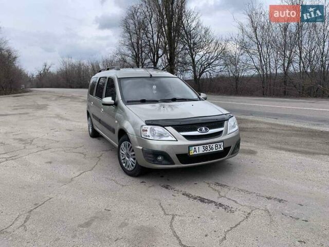 ВАЗ Largus, объемом двигателя 1.6 л и пробегом 220 тыс. км за 5999 $, фото 2 на Automoto.ua