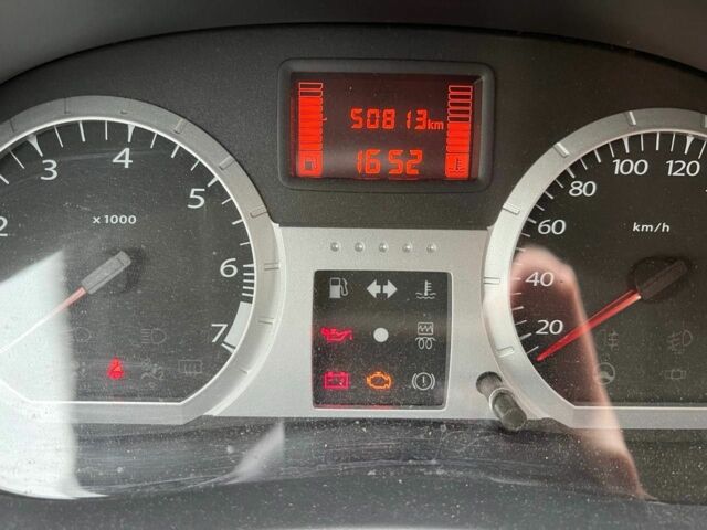 Серый ВАЗ Largus, объемом двигателя 0.16 л и пробегом 3 тыс. км за 9886 $, фото 9 на Automoto.ua