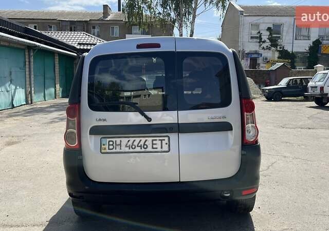 Серый ВАЗ Largus, объемом двигателя 1.6 л и пробегом 179 тыс. км за 5100 $, фото 9 на Automoto.ua