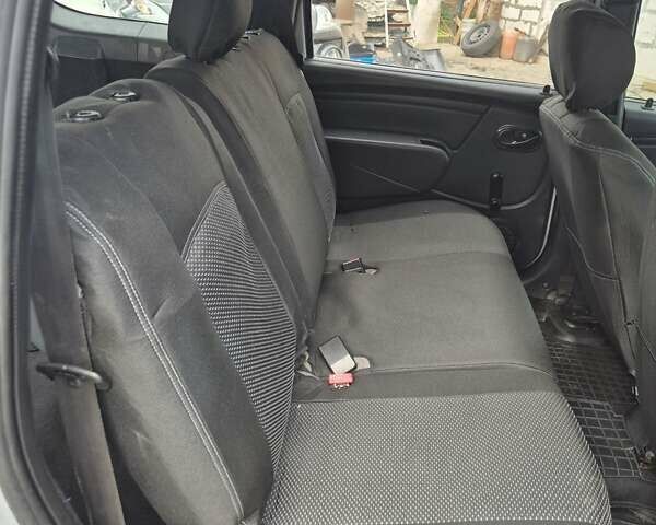 Серый ВАЗ Largus, объемом двигателя 1.6 л и пробегом 129 тыс. км за 3999 $, фото 16 на Automoto.ua