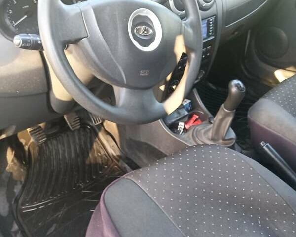 Сірий ВАЗ Largus, об'ємом двигуна 1.6 л та пробігом 181 тис. км за 5400 $, фото 5 на Automoto.ua