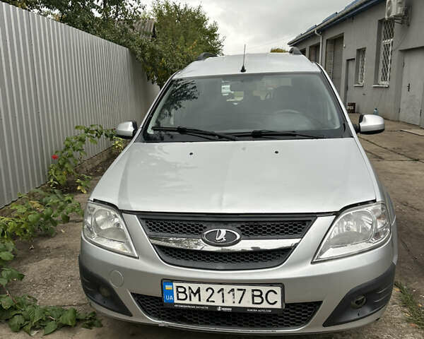 Серый ВАЗ Largus, объемом двигателя 1.6 л и пробегом 228 тыс. км за 4200 $, фото 2 на Automoto.ua