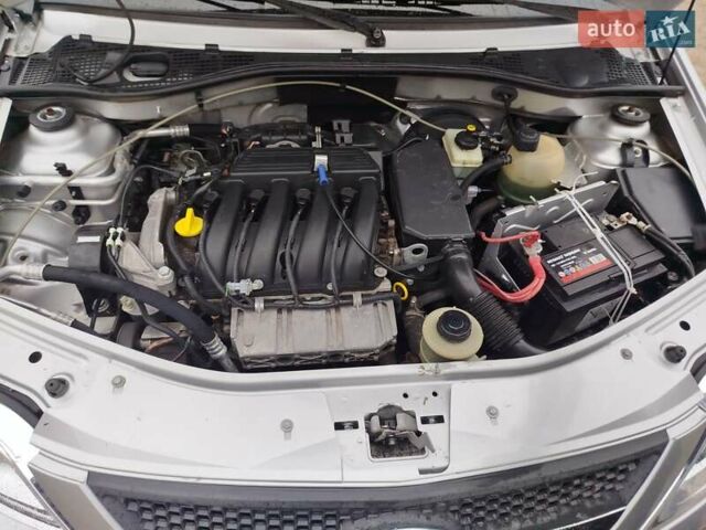 ВАЗ Largus 2015 у Изюме на Automoto.ua Сірий ВАЗ Largus, об'ємом двигуна 1.6 л та пробігом 38 тис. км за 7200 $, фото 18 на Automoto.ua