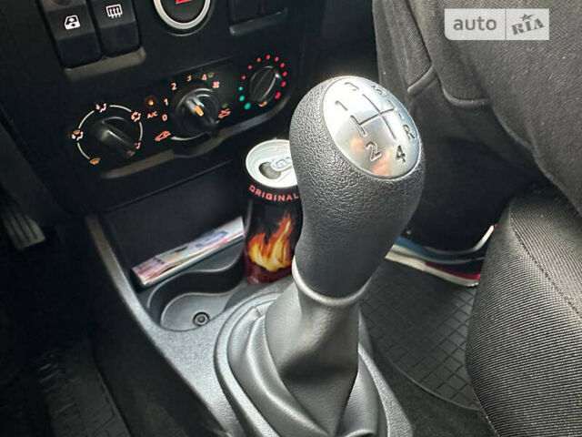 Серый ВАЗ Largus, объемом двигателя 1.6 л и пробегом 68 тыс. км за 6500 $, фото 55 на Automoto.ua