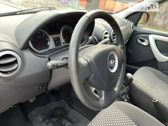 Серый ВАЗ Largus, объемом двигателя 1.6 л и пробегом 68 тыс. км за 6500 $, фото 26 на Automoto.ua