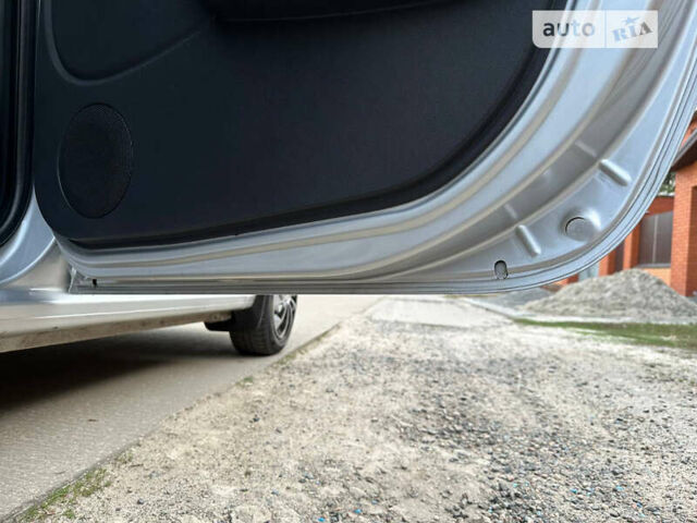 Серый ВАЗ Largus, объемом двигателя 1.6 л и пробегом 68 тыс. км за 6500 $, фото 38 на Automoto.ua