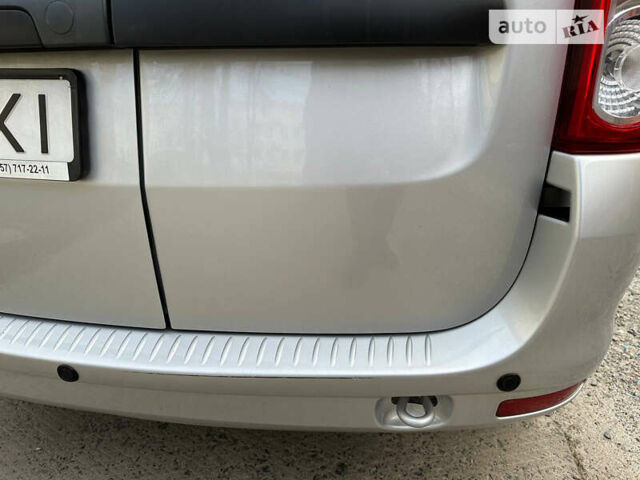 Серый ВАЗ Largus, объемом двигателя 1.6 л и пробегом 68 тыс. км за 6500 $, фото 32 на Automoto.ua