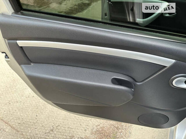 Серый ВАЗ Largus, объемом двигателя 1.6 л и пробегом 68 тыс. км за 6500 $, фото 33 на Automoto.ua