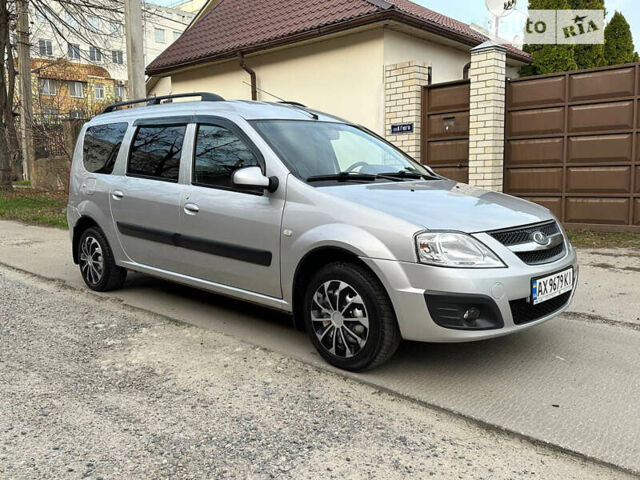 Серый ВАЗ Largus, объемом двигателя 1.6 л и пробегом 68 тыс. км за 6500 $, фото 4 на Automoto.ua