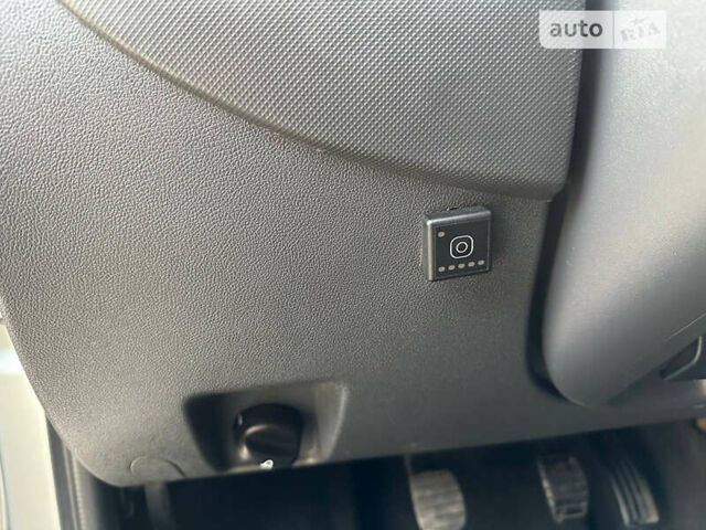 Серый ВАЗ Largus, объемом двигателя 1.6 л и пробегом 68 тыс. км за 6500 $, фото 23 на Automoto.ua