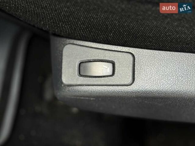 Серый ВАЗ Largus, объемом двигателя 1.6 л и пробегом 124 тыс. км за 3700 $, фото 22 на Automoto.ua