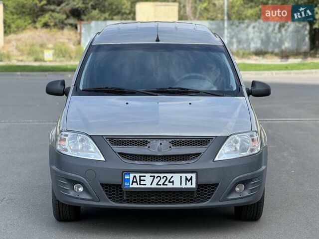 Серый ВАЗ Largus, объемом двигателя 1.6 л и пробегом 124 тыс. км за 3700 $, фото 4 на Automoto.ua