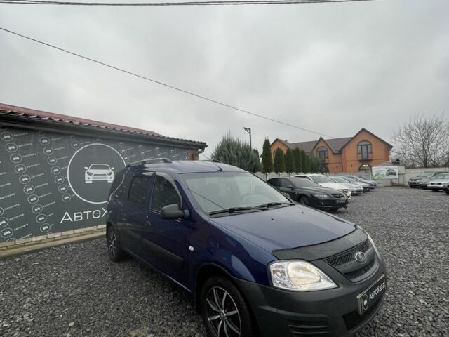 Синий ВАЗ Largus, объемом двигателя 1.6 л и пробегом 115 тыс. км за 7200 $, фото 2 на Automoto.ua