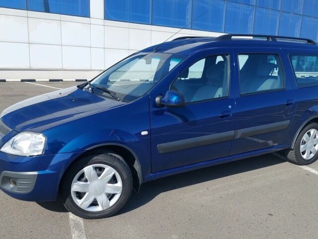 Синій ВАЗ Largus, об'ємом двигуна 1.6 л та пробігом 160 тис. км за 6300 $, фото 1 на Automoto.ua