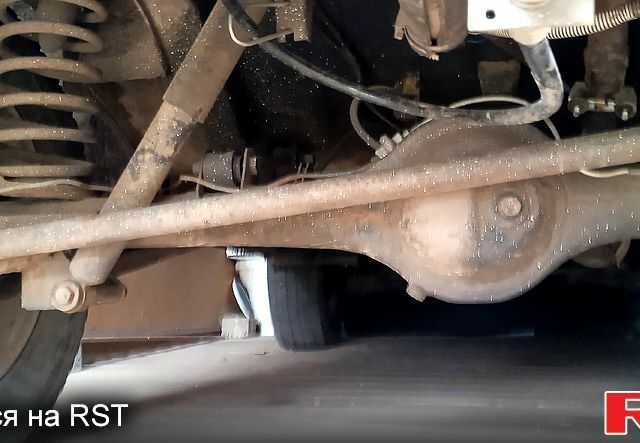 Белый ВАЗ Нива, объемом двигателя 1.6 л и пробегом 250 тыс. км за 1700 $, фото 11 на Automoto.ua