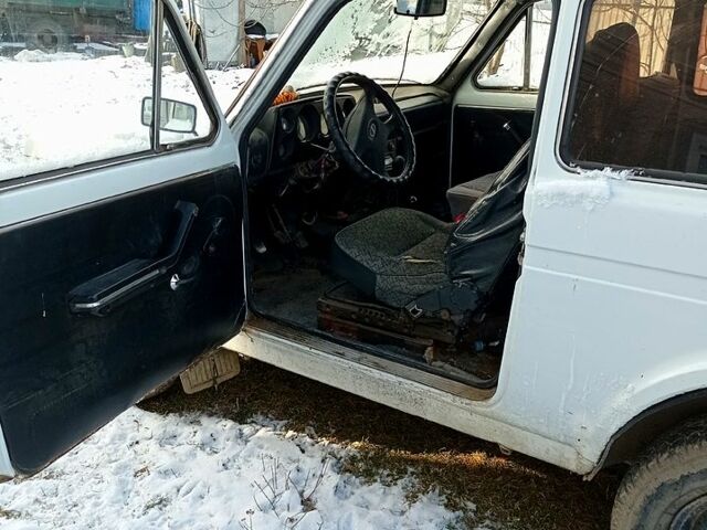 Білий ВАЗ Нива, об'ємом двигуна 1.5 л та пробігом 0 тис. км за 1300 $, фото 6 на Automoto.ua