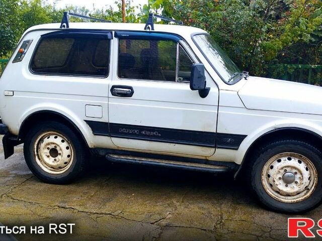 Белый ВАЗ Нива, объемом двигателя 1.6 л и пробегом 0 тыс. км за 1680 $, фото 2 на Automoto.ua