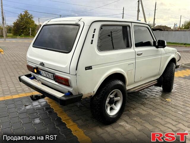 Белый ВАЗ Нива, объемом двигателя 1.6 л и пробегом 0 тыс. км за 2600 $, фото 1 на Automoto.ua