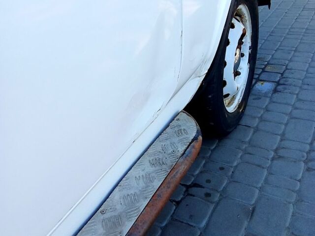 Білий ВАЗ Нива, об'ємом двигуна 1.6 л та пробігом 130 тис. км за 1600 $, фото 3 на Automoto.ua