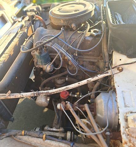 ВАЗ Нива 1987 у Березовке на Automoto.ua Білий ВАЗ Нива, об'ємом двигуна 1.6 л та пробігом 0 тис. км за 1500 $, фото 3 на Automoto.ua