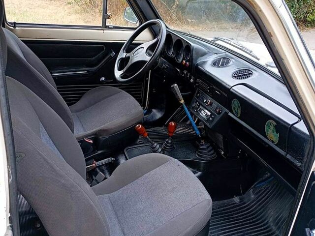 Білий ВАЗ Нива, об'ємом двигуна 1.6 л та пробігом 0 тис. км за 1700 $, фото 1 на Automoto.ua